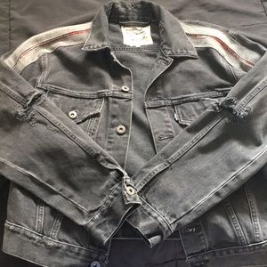 Levi’s made and crafted exboyfriend trucker jacket